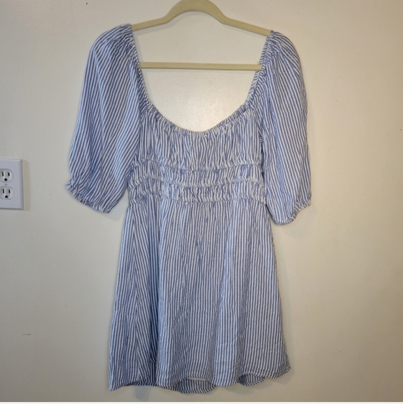 Elan: NWT Women's Small Coastal Stripe Smocked Bodice Baby doll Mini Dress - Picture 5 of 9